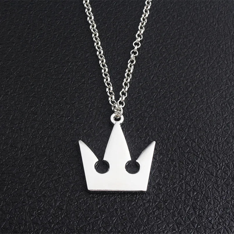 Game Kingdom Hearts Chain Pendant Necklace Sora Keychain Crown Charm Statement Choker Necklace Women Men Jewelry Cosplay