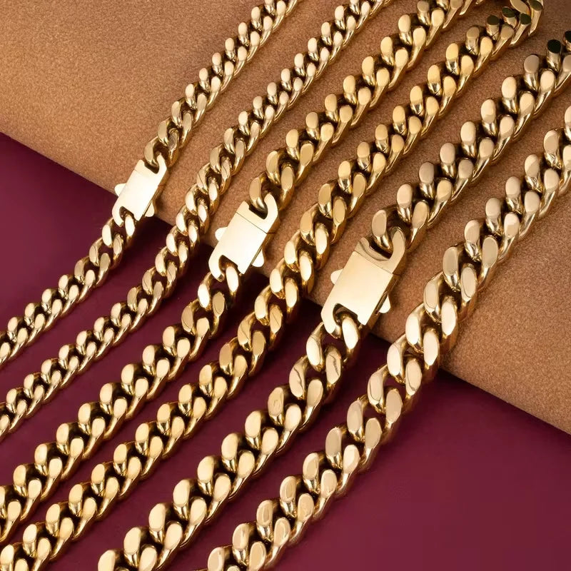 Pack of 1, Stainless Steel Miami Plated 18k Cuban Chain, Hip Hop Style, Unisex Accessories, Waterproof Necklace.