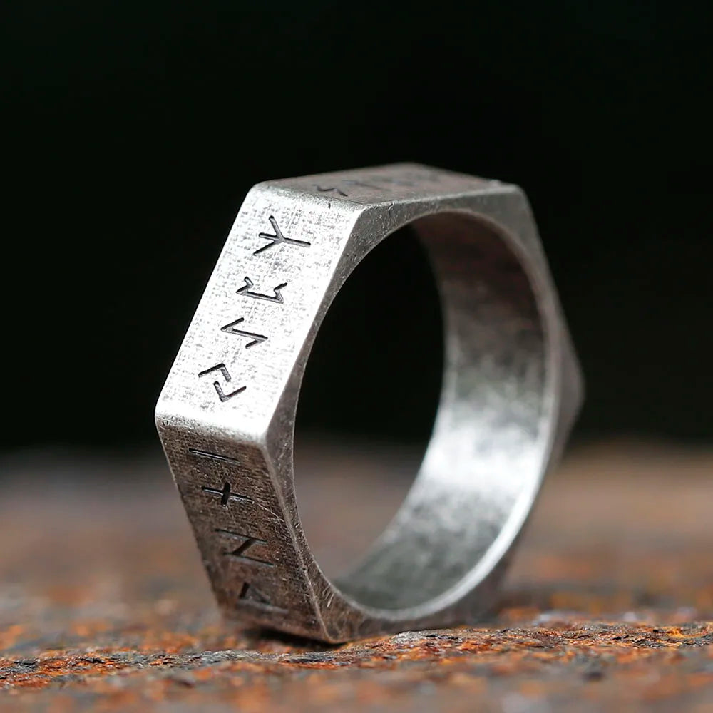 2023 New Creative Style 316L Stainless Steel Hexagon Viking Nordic Runes Ring For Men Fashion Biker Cool Jewelry Gift
