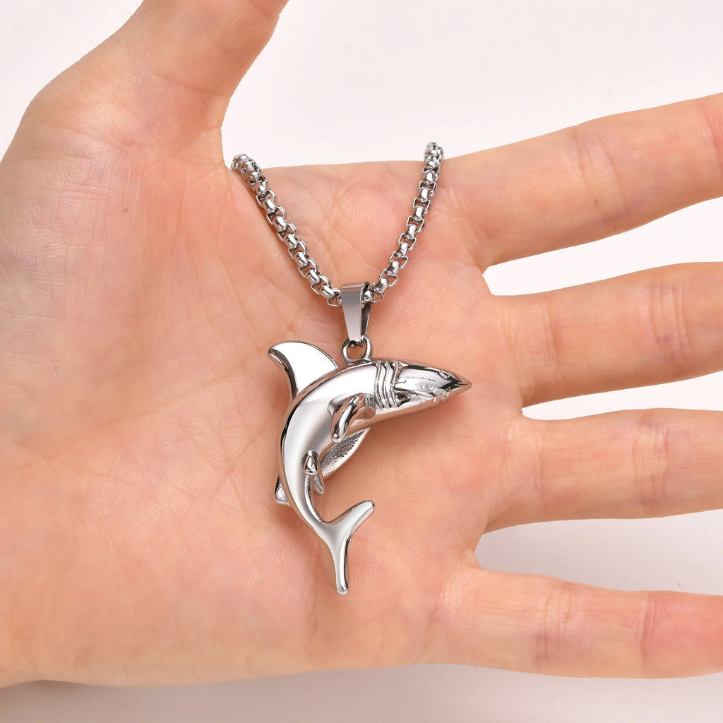 Vnox Stylish Shark Men Boys Necklaces,Rock Punk Animal Pendant Collar Jewelry with Stainless Steel Box Chain
