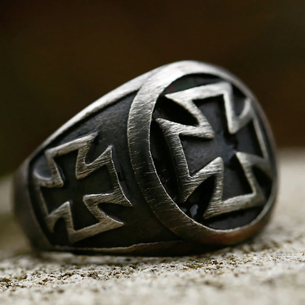 Black Iron Cross Pattern Ring — Stainless Steel