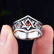 Biker Star Ring Red Stone — 316L Stainless Steel