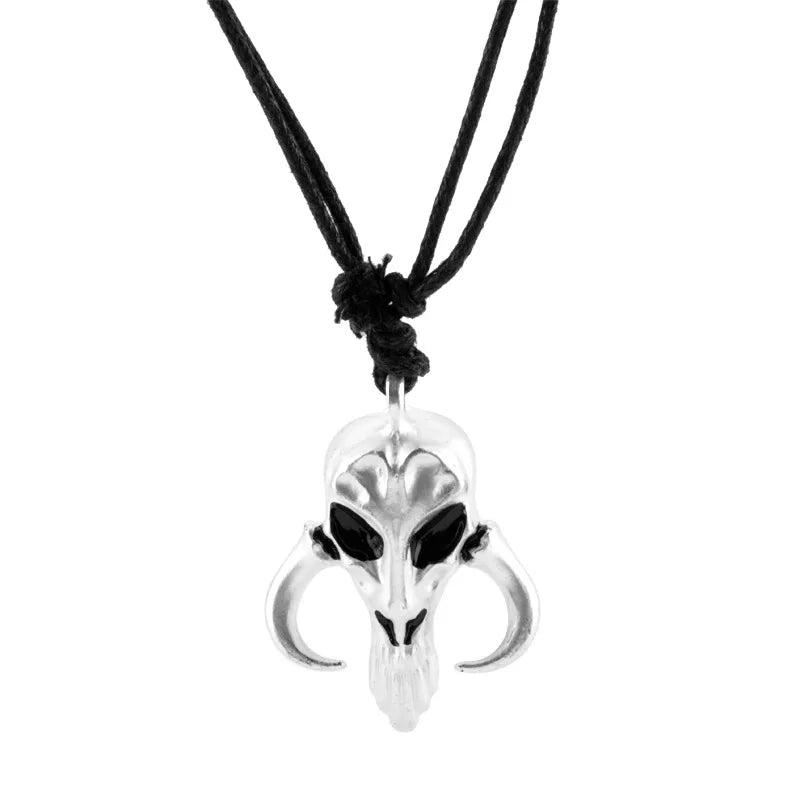 Retro Punk Skull Pendant Necklace Mandalorian Dragon Skull Same Unisex Sweater Chain Fashion Clothing Jewelry