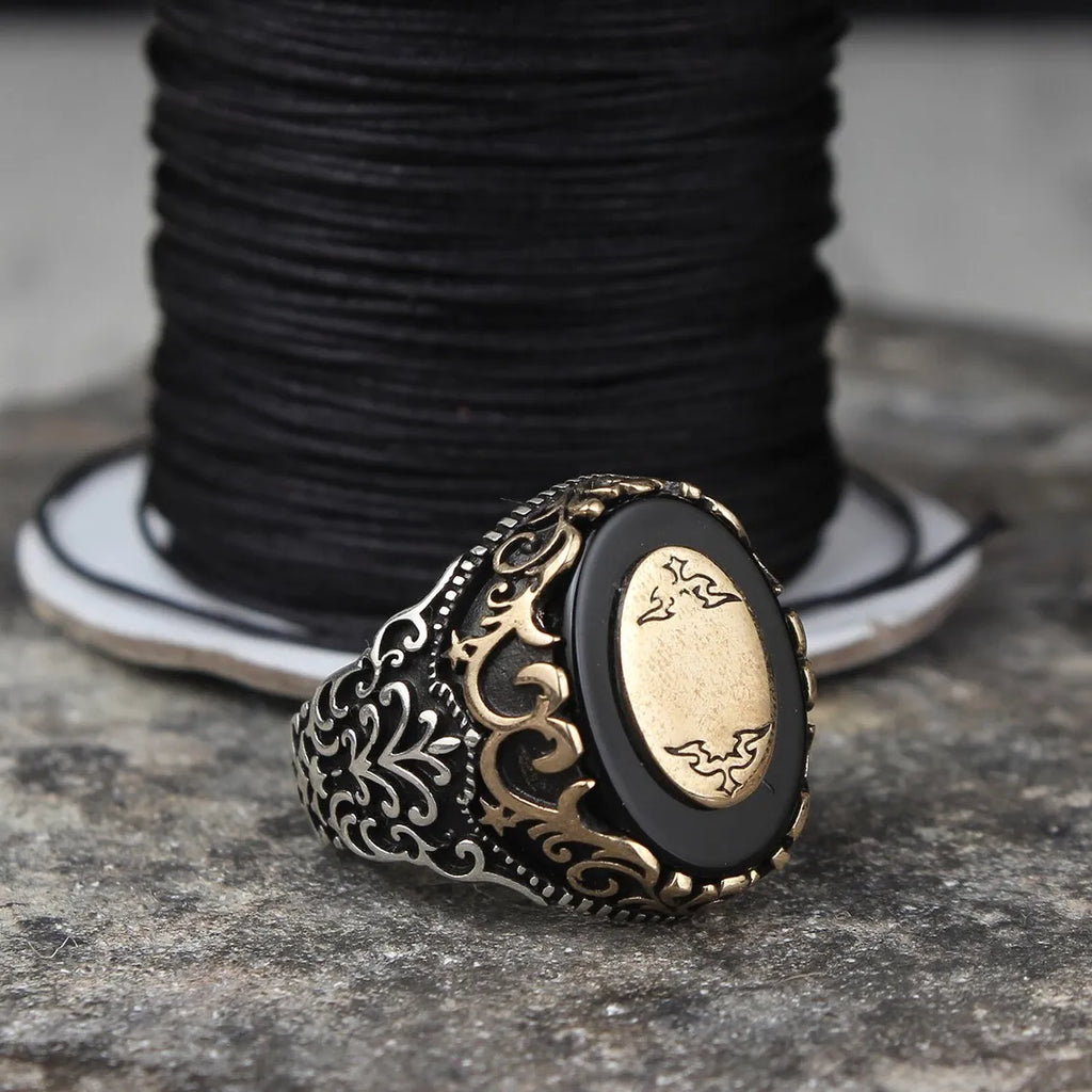 Fashion light luxury inlaid black zircon retro ring two-color men's jewelry