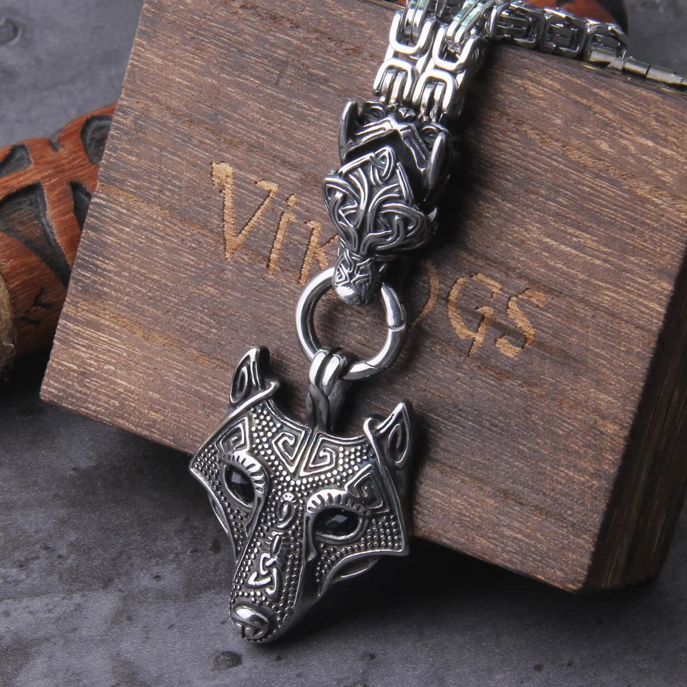 Never Fade Men Celtic Wolf Necklaces Viking Vegvisir Amulet Hammer Pendant Norse Runes Anchor Stainless Steel King