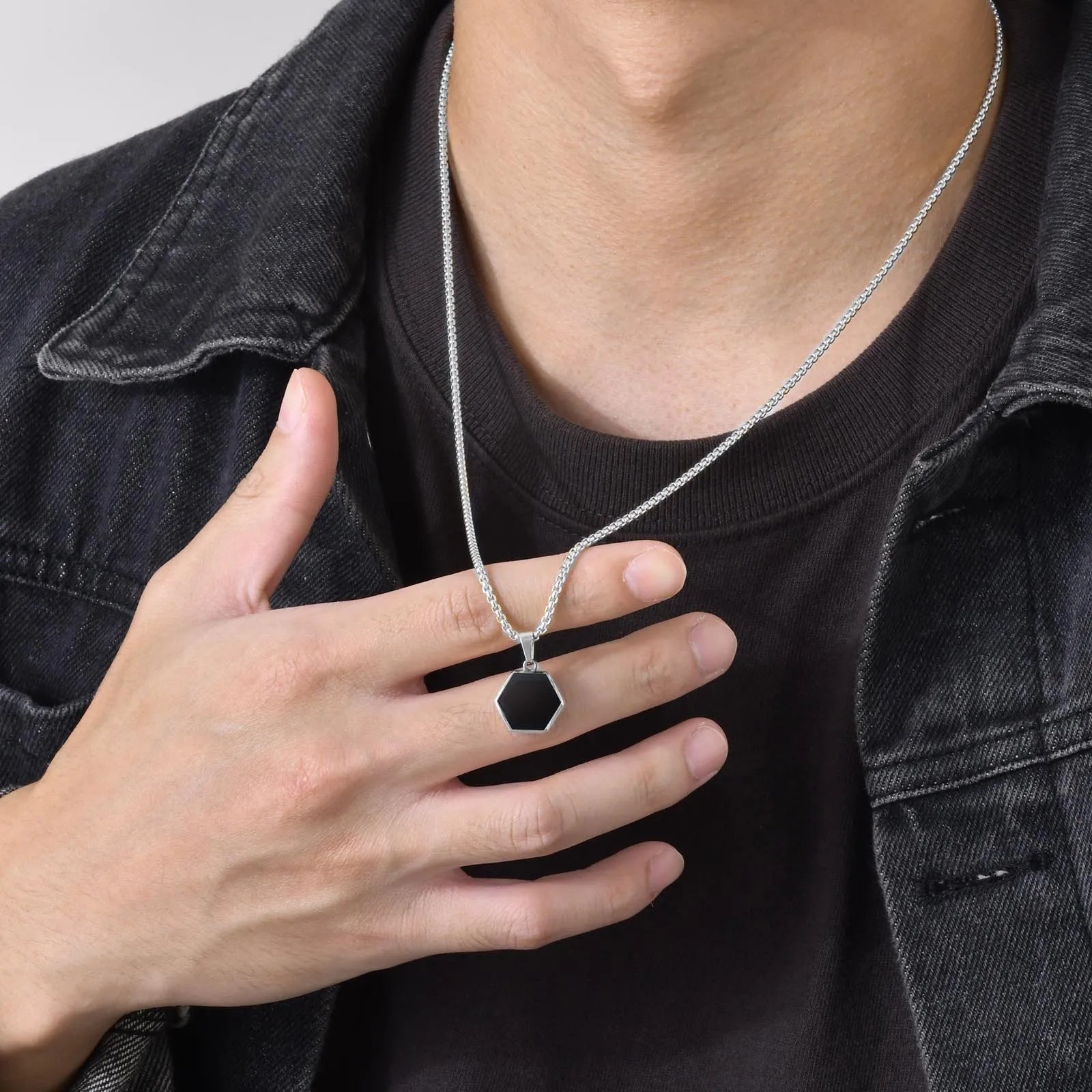 Simple Hexagon Necklaces for Men Boys,Waterproof Stainless Steel Geometric Pendant Collar, Black collar de hombres Jewelry