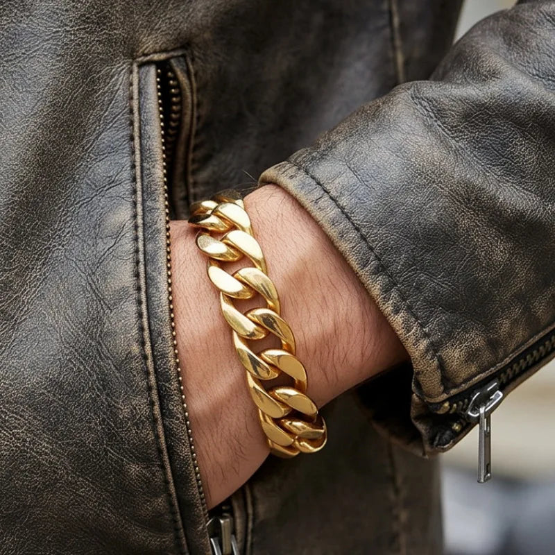 17mm Curb Link Chain Bracelet — Stainless Steel