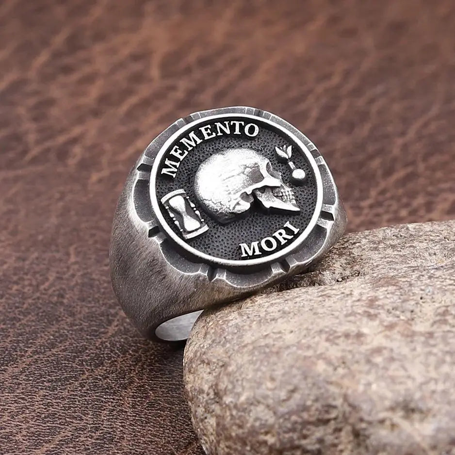 Skull Memento Mori Ring — 925 Silver