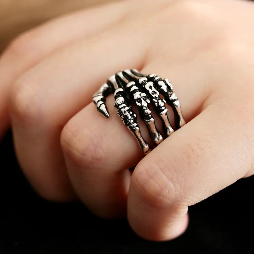 Skeleton Hand Bone Skull Ring — Stainless Steel