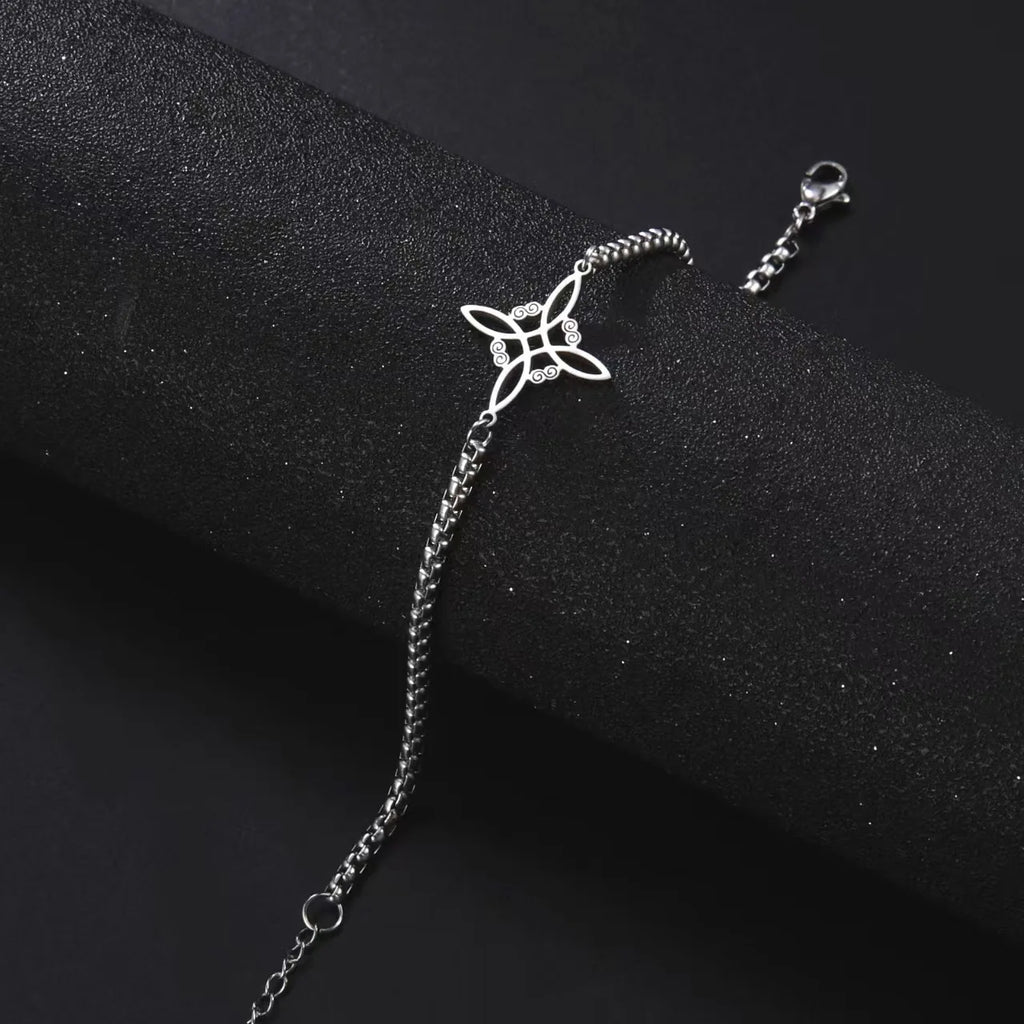 Witch Knot Irish Knot Bracelet for Women — Minimalist Two-Tone