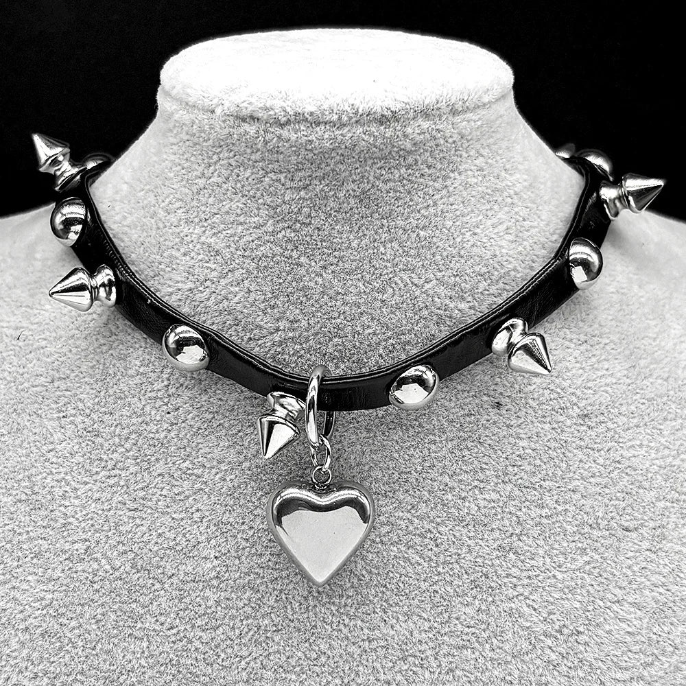 Gothic Heart Steel Pendant Punk Harajuku Choker
