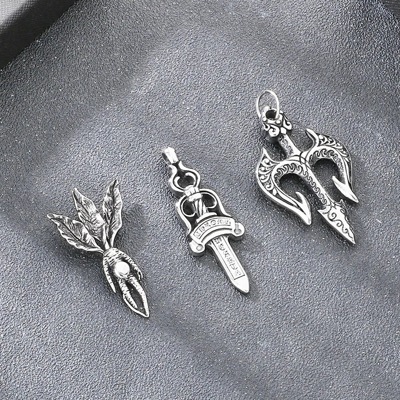 Trendy Retro Crow Prairie Wolf Double Sided Viking Tomahawk Pendant Necklace Charm Men's Necklace Metal Accessorie Party Jewelry