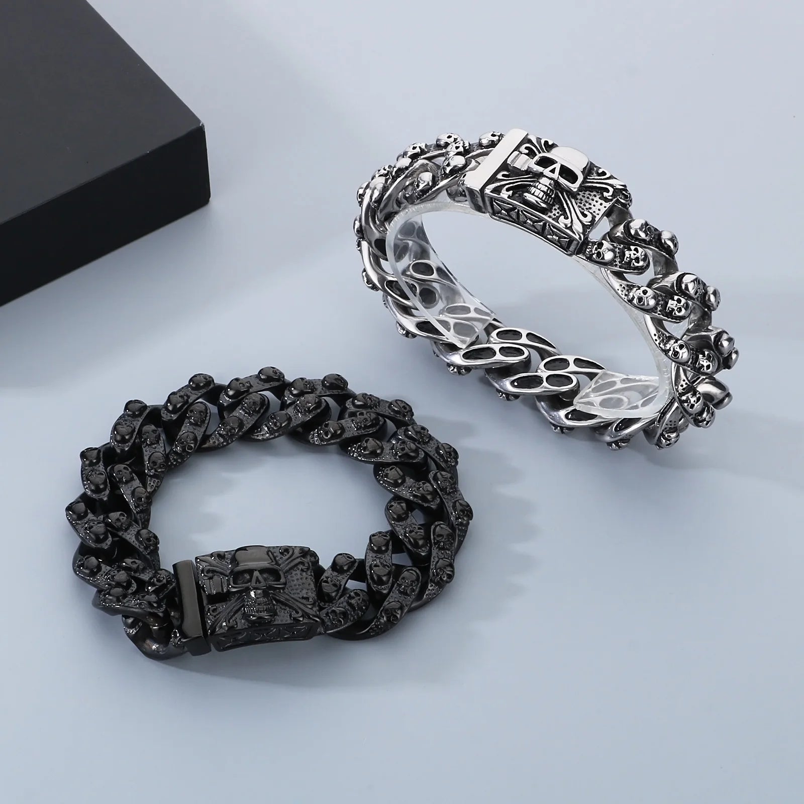 Punk Skull Charm Bracelets For Men Stainless Steel Cuban Chain Men Bangle Bracelet Silver Black Color Skeleton Jewelry
