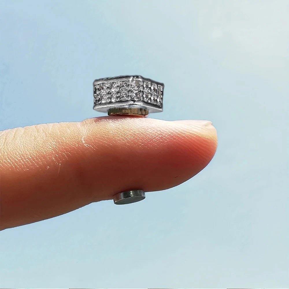 Iced Out Magnetic Ear Clip — Silver