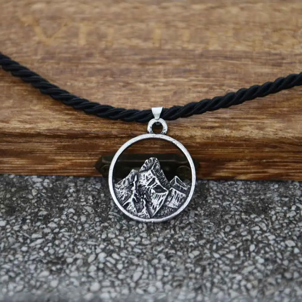 Nostalgia Climber Camping Jewelry Mountain Charm Round Pendant Necklace For Men Women Gift