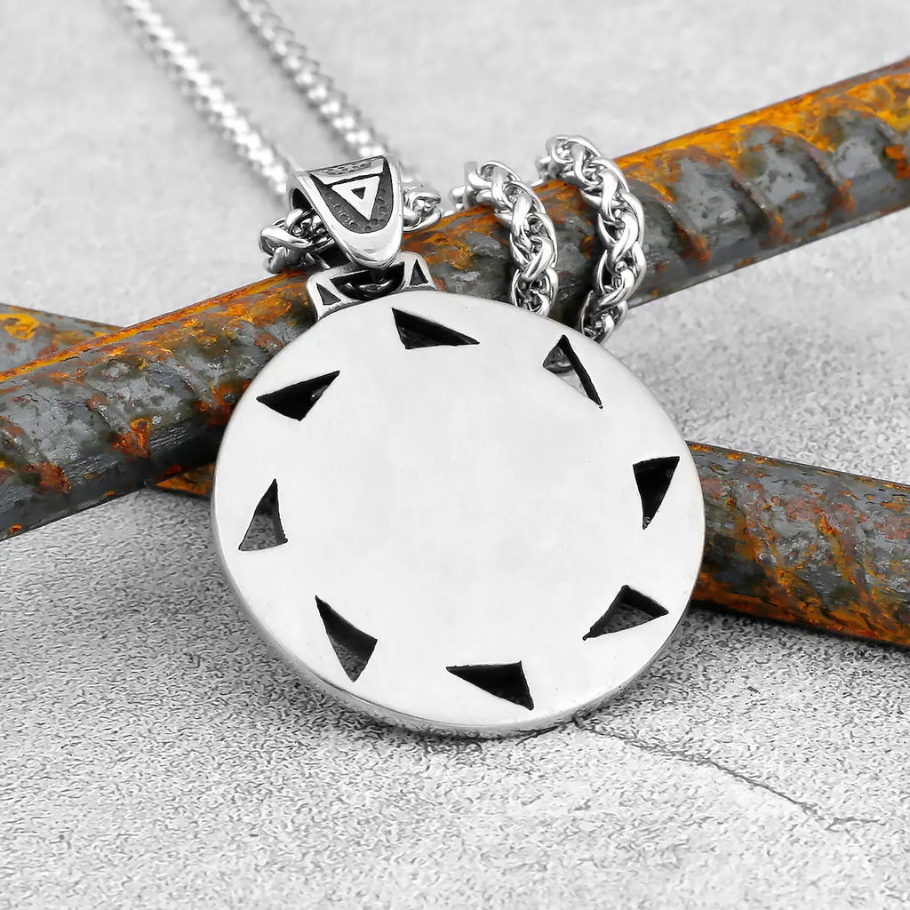 Wolf Head Viking Amulet Pendant Necklace — Stainless Steel