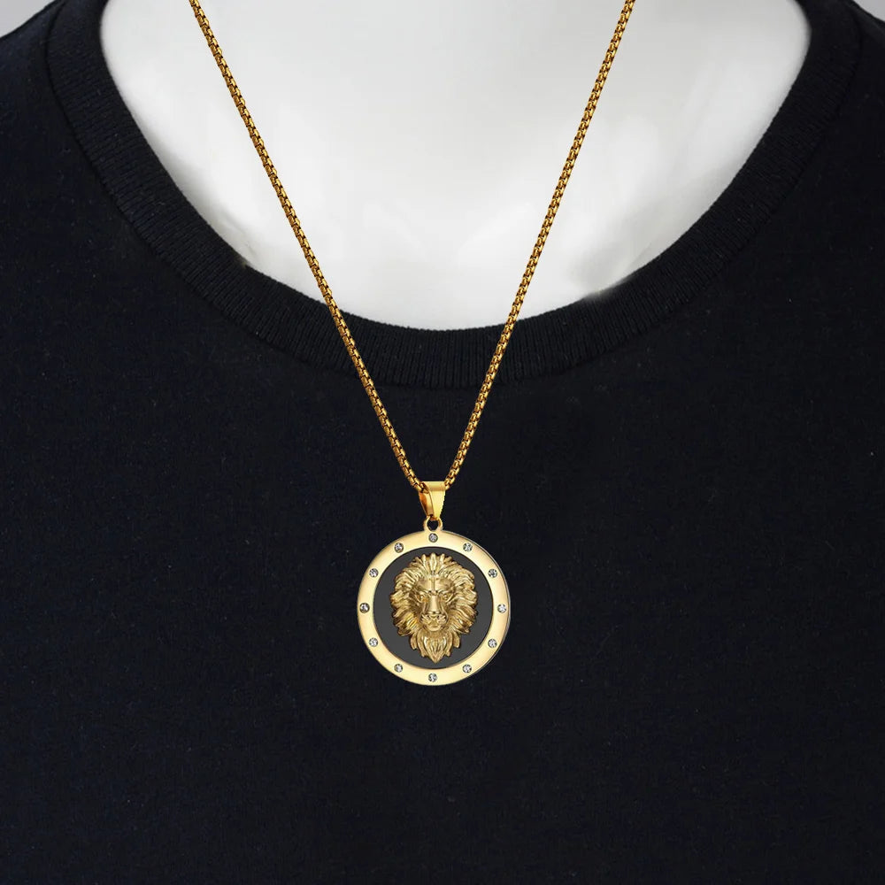Iced Out Lion Head Round Pendant — Gold