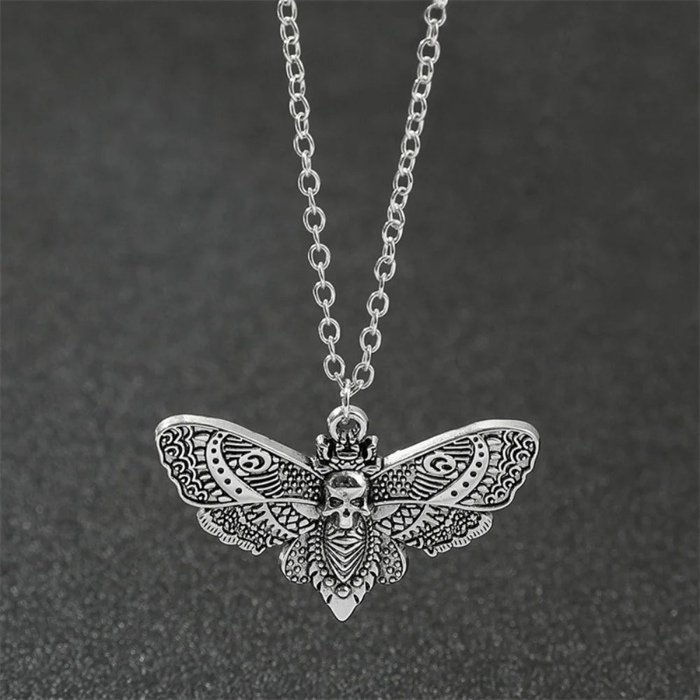 New Death Moth Necklace Retro Pendant Skull Gothic Butterfly Sweater Chain Hip Hop Female Male Jewelry Halloween Accessories