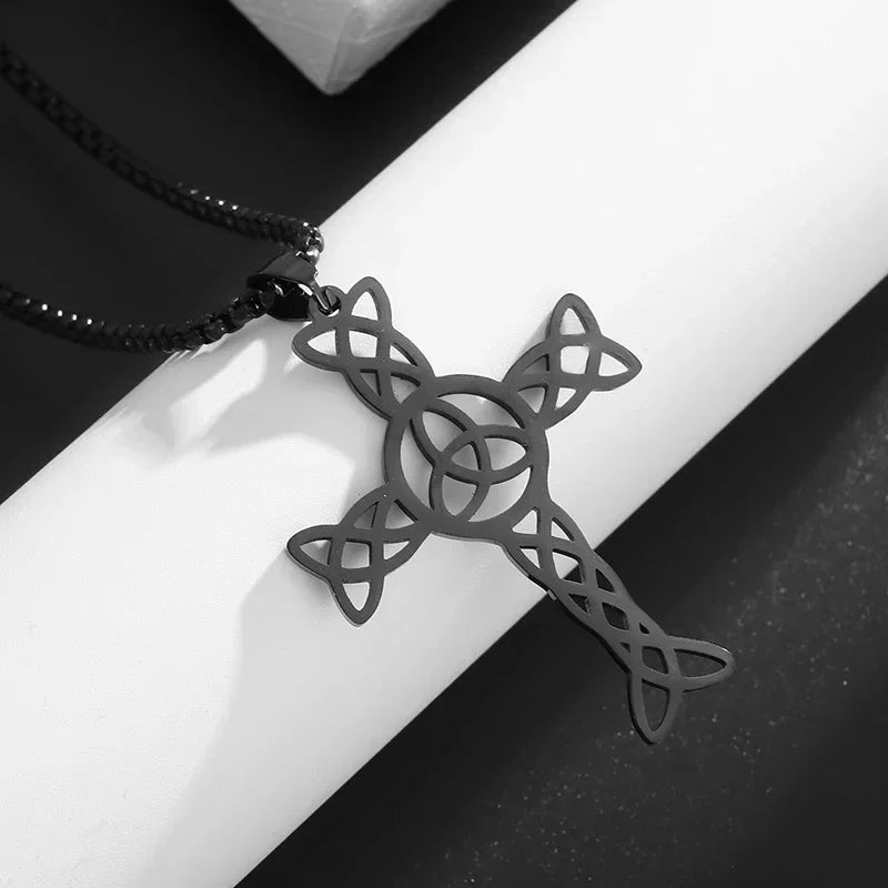 Celtic Trinity Knot Pendant Necklace — Zinc Alloy