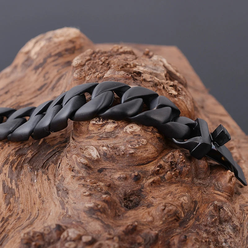 Matte Black Stainless Steel On Hand Bracelet for Men Fashion Men's Bracelets Retro 12MM Curb Link Chain Male Jewelry