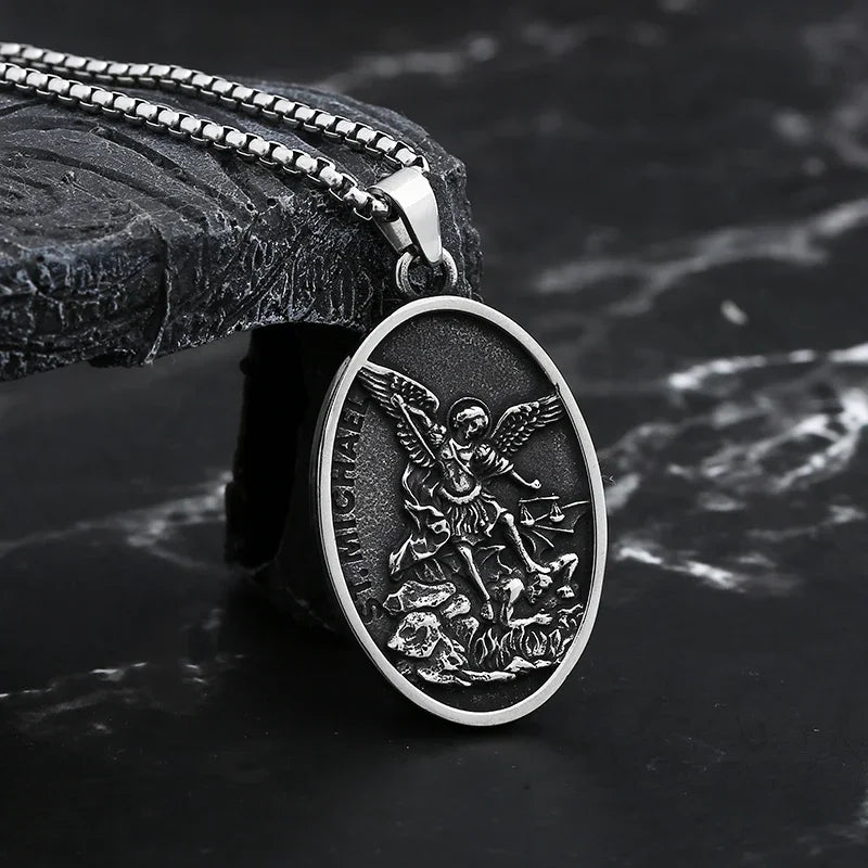 2024 New Men Stainless Steel Archangel St.Michael Guardian Pendant Necklaces Fashion Jewelry Creativity Chains Gifts