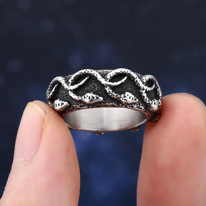 Fashion Biker 2024 New 316L Stainless Steel Snake Ring Animal Jewelry Fashion Jewelry Vintage Us size 7 to 13