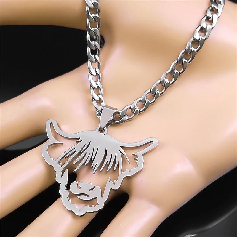 Highland Cattle Cow Pendant — Silver