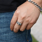 Vintage Skull Head Finger Ring — Silver-Tone Men's Band