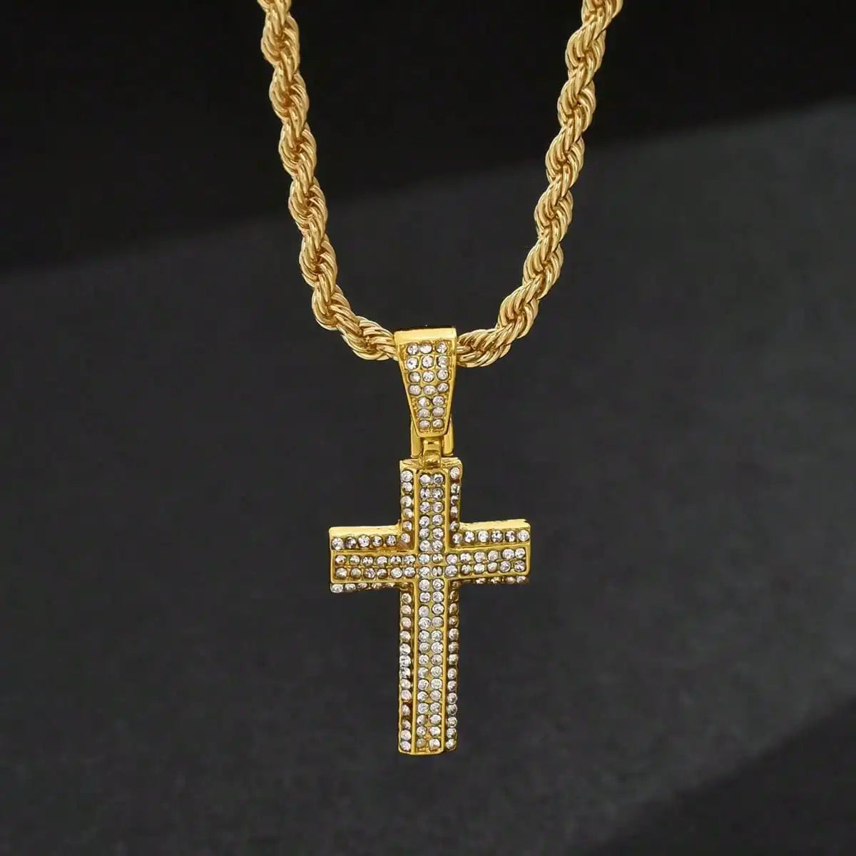 1PC Gold Plated Cross Pendant Necklace Men Zircon Paved Rope Chain Hip-hop Streetwear Daily Party Jewelry Accessory