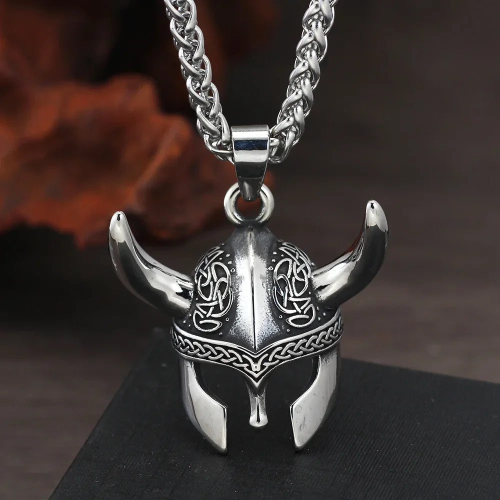 Fashion Vintage Helmet Mask Pendant for Men 316L Stainless Steel Nordic Celtic Knot Necklace Biker Amulet Jewelry Dropshipping