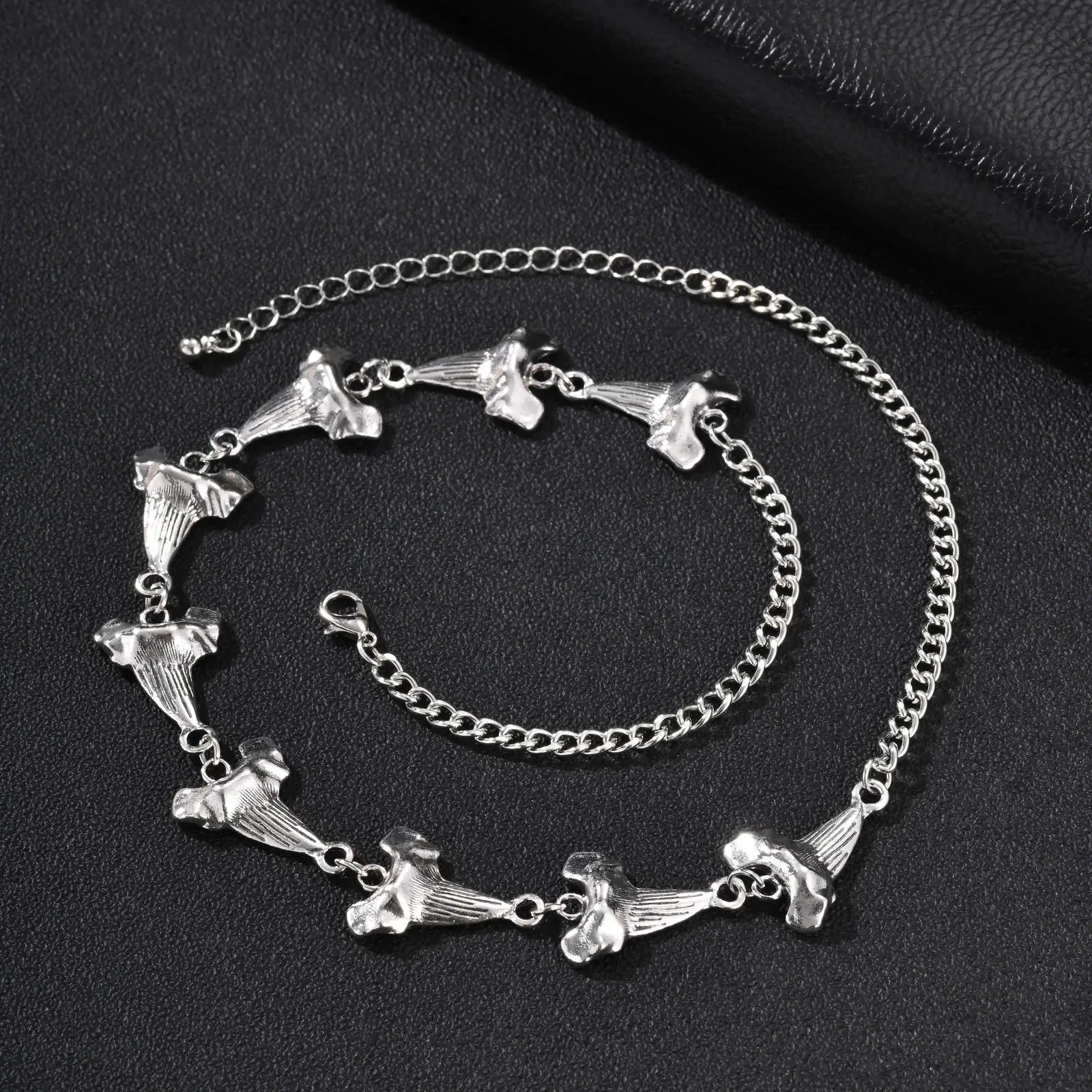 Vnox Shark Tooth Necklaces for Men, Silver Color Alloy Adjustable Chain Irregular Pendant Necklace Street Casual Daily Jewelry