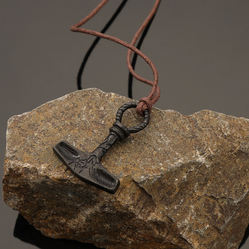 Retro Viking Hammer Pendant Necklace Men's Scandinavian Norwegian Style Viking Necklace Scandinavian Style Jewelry