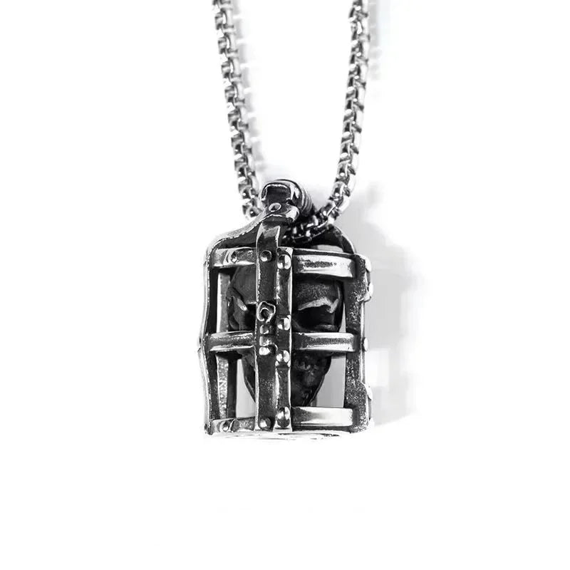 Retro Gothic Golden Cross Skull Pendant Necklace for Men Fashion Party Rock Motorcycle Riding Punk Jewelry Gift
