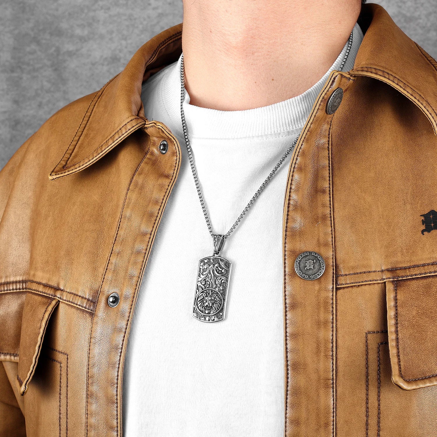 Vintage Lion Head Dog Tag Necklace — Stainless Steel