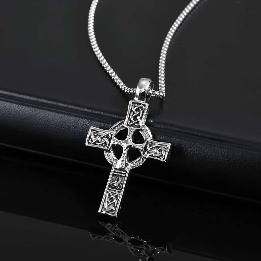 Nordic Celtic Knot Cross Necklace, Viking Metal Pendant for Men, Retro Punk Jewelry, Symbolic Gift for Boys