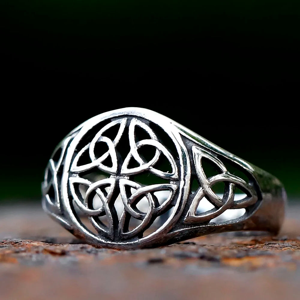 Viking Odin Trinity Celtic Knot Ring — Stainless Steel
