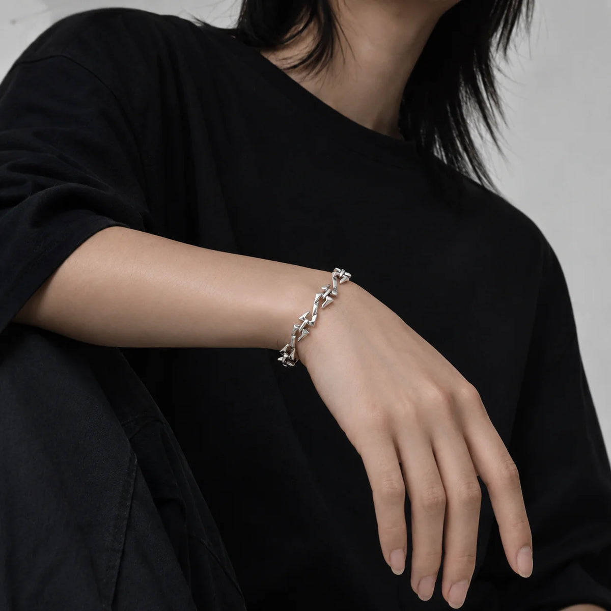Letter Z Thorn Barbed Wire Link Chain Bracelet for Men & Women