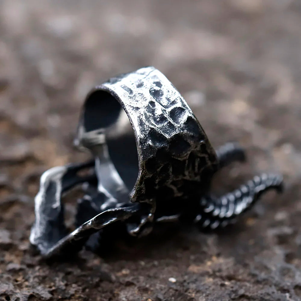 Satanic Skull Horn Ring — Heavy Gothic, 316L Stainless Steel