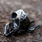Satanic Skull Horn Ring — Heavy Gothic, 316L Stainless Steel