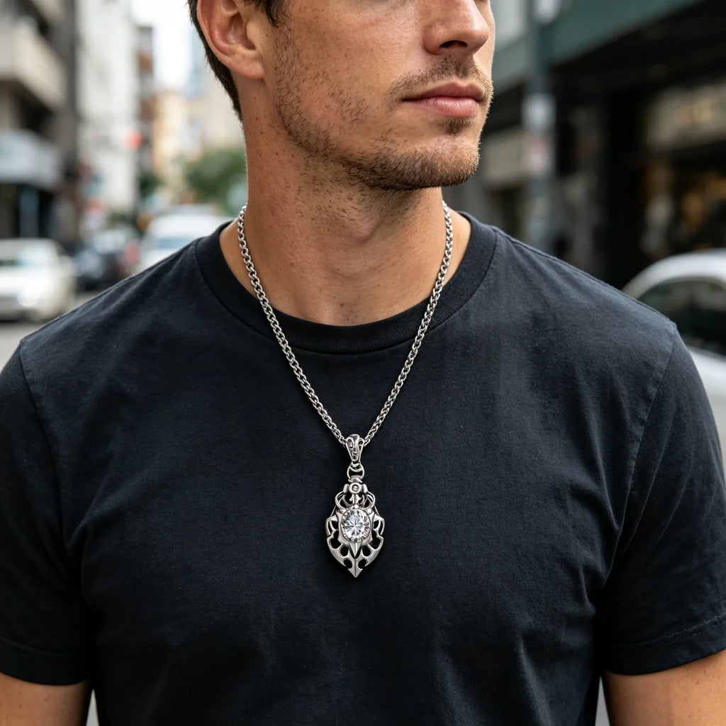 1PCS Cross-Border European and American Fashion Flame-Shaped Stainless Steel Non-Fading Men's Necklace, Shiny and Unique Sharp Arrow Pendant