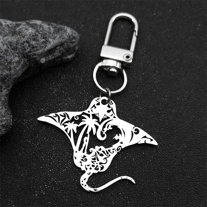 Manta Ray Gold Pendant Necklace