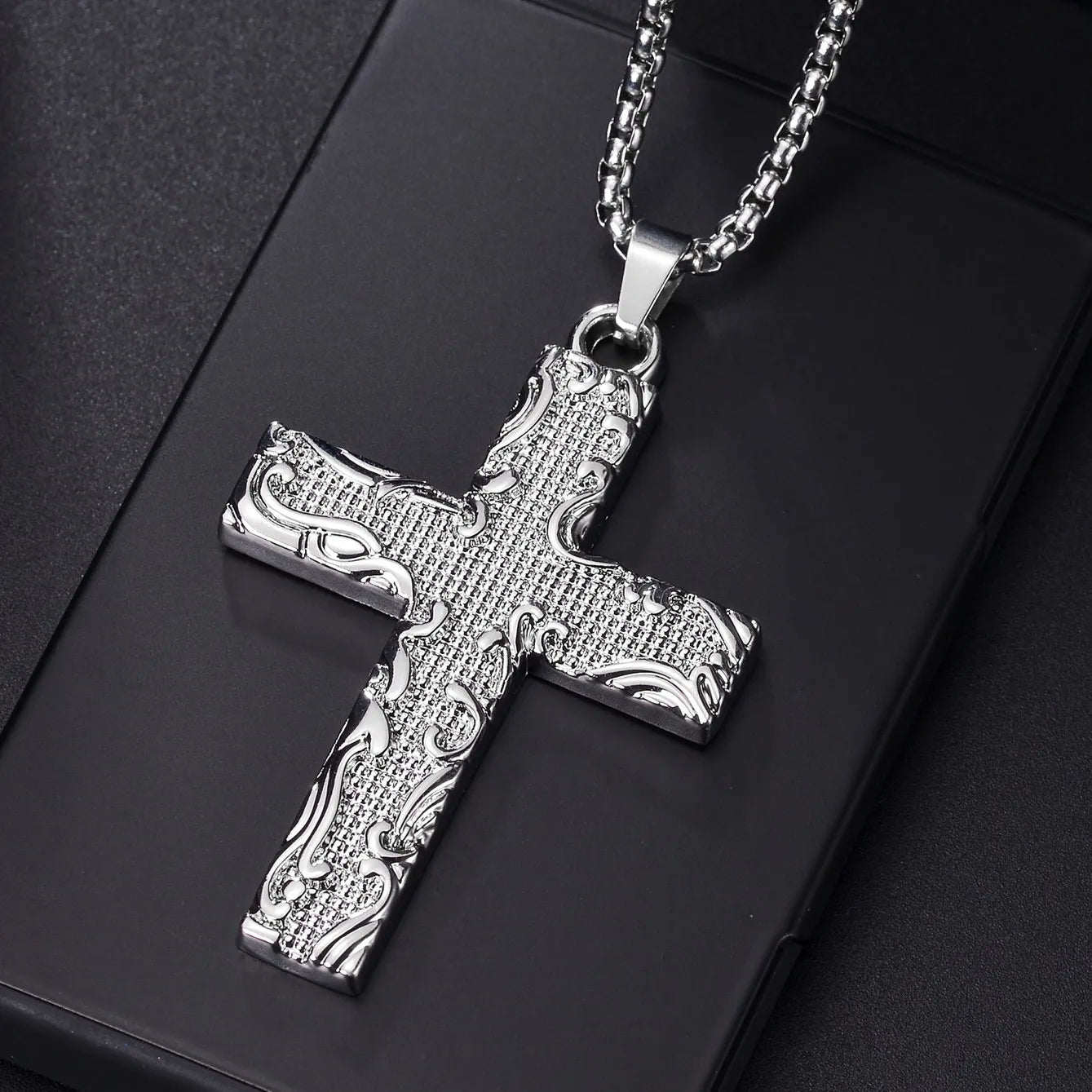 Cross Pendant Necklace — Stainless Steel