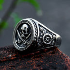 Pirate Navigation Skull Ring — Gothic