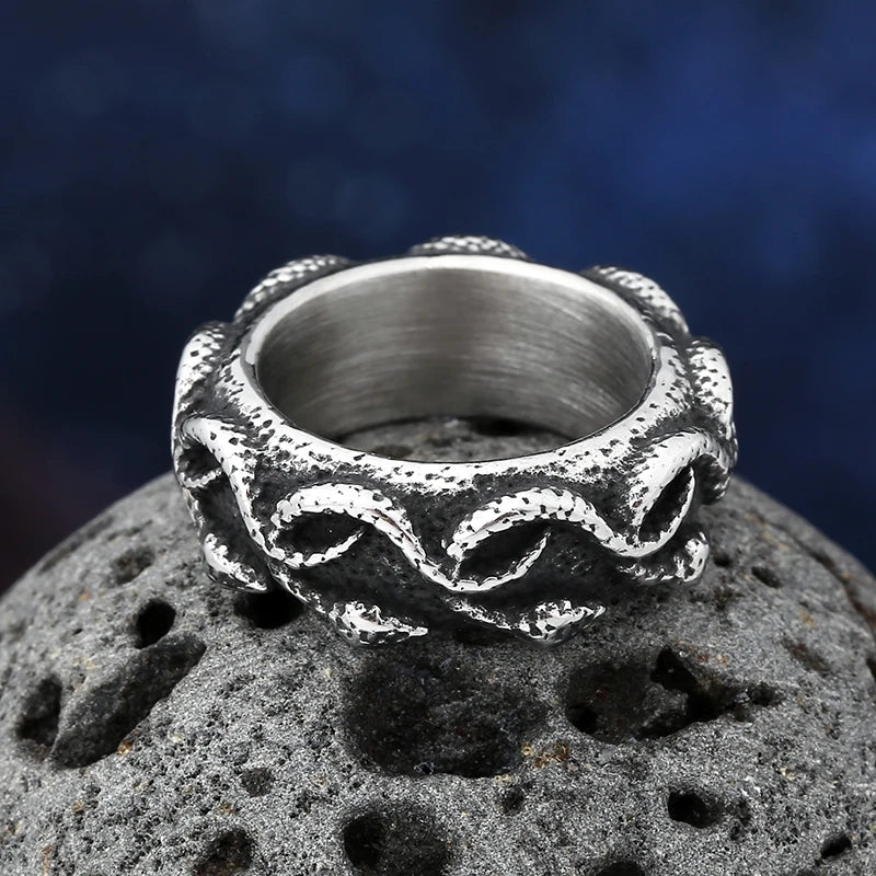 Fashion Biker 2024 New 316L Stainless Steel Snake Ring Animal Jewelry Fashion Jewelry Vintage Us size 7 to 13