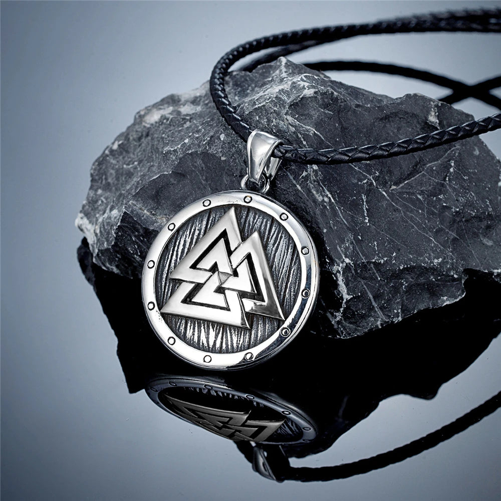 Norse Mythology Valknut Vikings Shield Necklaces Men's Vintage Nordic Runes Amulet Pendant Stainless Steel Scandinavian Jewelry