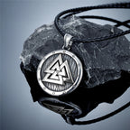 Norse Mythology Valknut Vikings Shield Necklaces Men's Vintage Nordic Runes Amulet Pendant Stainless Steel Scandinavian Jewelry