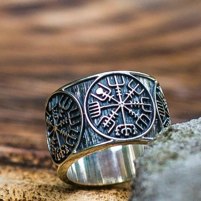 Vintage Viking Rune Signet Scandinavn Rings for Men Domineering Punk Nordic Amulet Jewelry