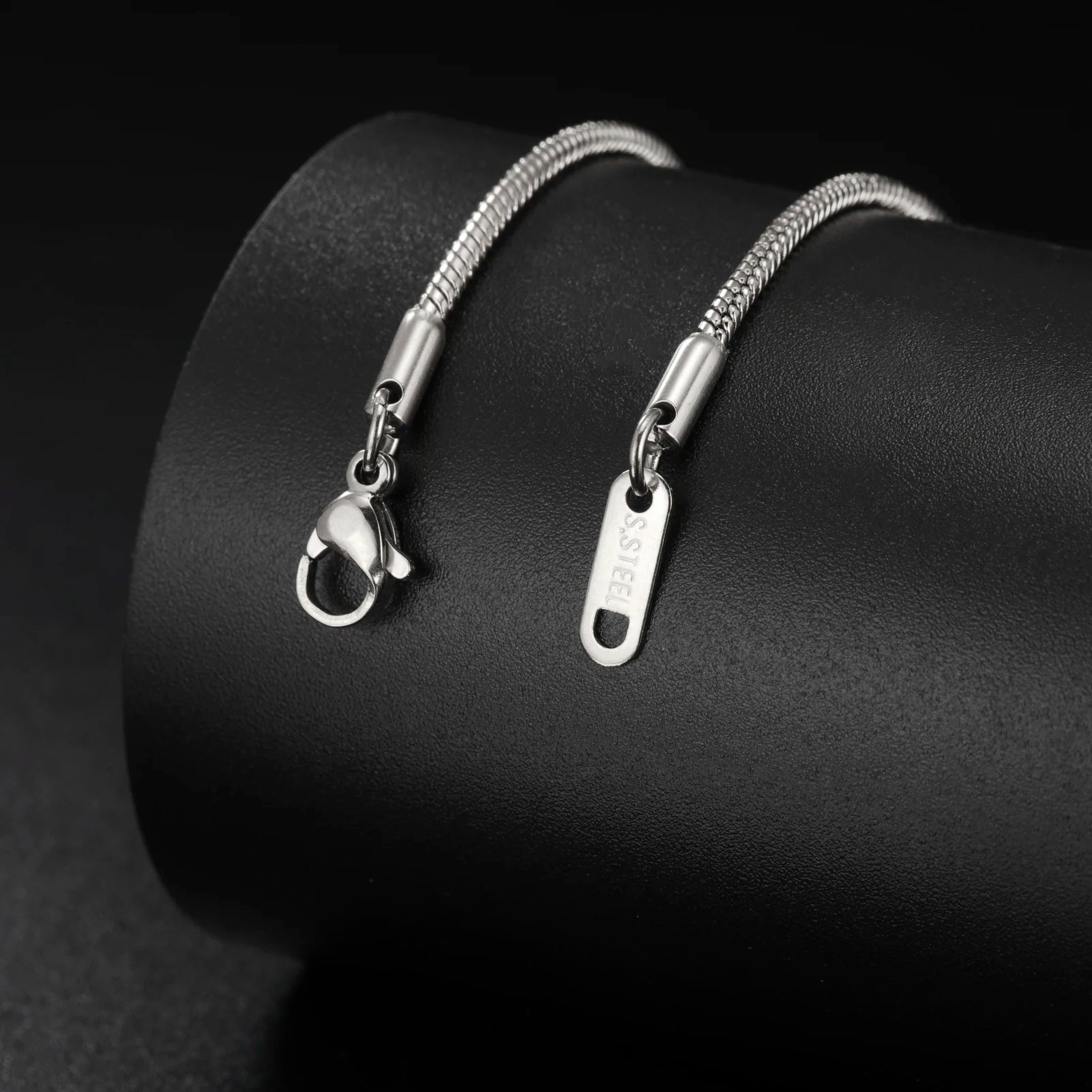 Skyrim Round Snake Chains Stainless Steel Necklace Men Women 40/45/50/55/60cm Length Unisex Hip Hop Punk Jewelry Gifts