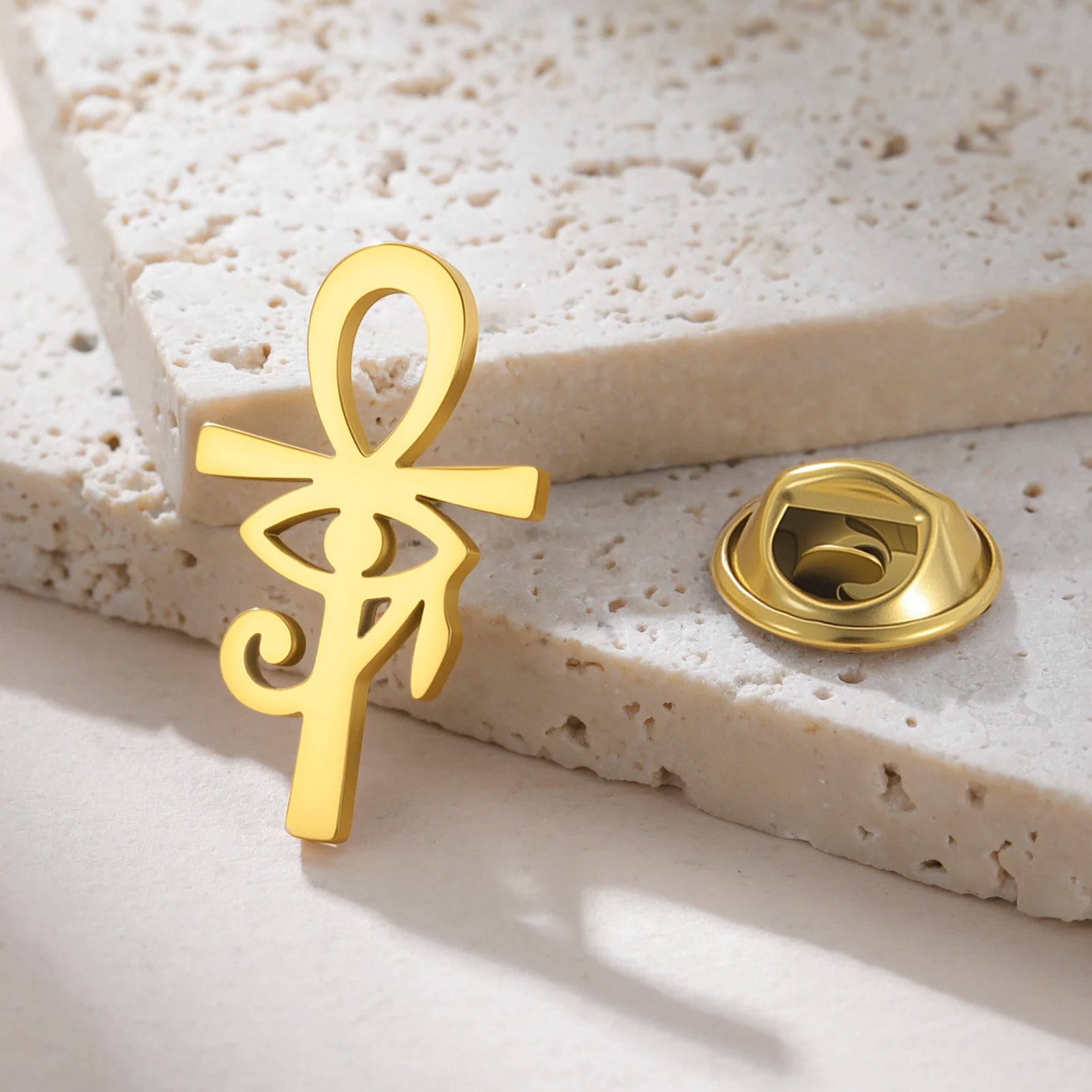 LIKGREAT Ankh Cross Brooch Eye of Horus Pin for Men Women Ancient Egyptian Gothic Occult Symbol Spiritual Amulet