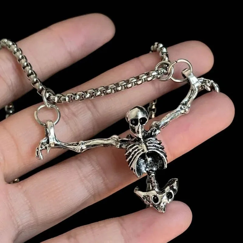 Halloween Punk Style Skull Necklace Retro Accessory Pendant Sweater Chain Halloween Gift Decorative Pendant